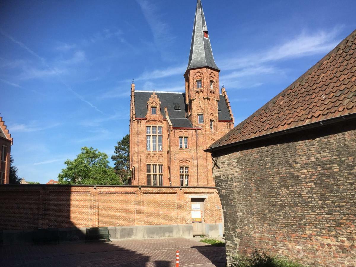 Guesthouse Vlamynckpoort Bruges Exterior photo